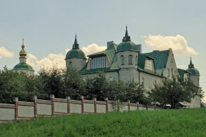 Покрова в Холодному Яру: Мотронинський монастир